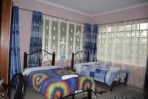Yaris Guest House