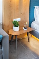 Volcanic Arc Suites