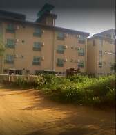 Fort Hotel