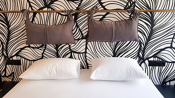 Casa Rosa Suites