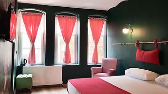 Casa Rosa Suites