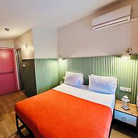 Casa Rosa Suites
