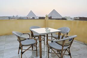 Grand Pyramids View Guesthouse