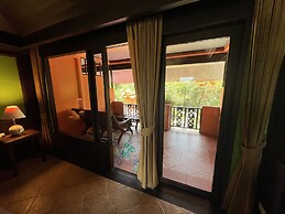 Sea Breeze Resort