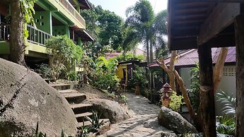 Sea Breeze Resort