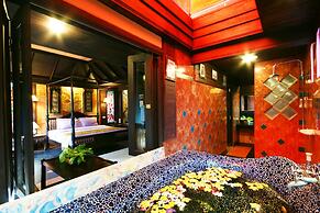 Sea Breeze Resort
