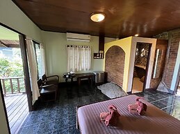 Sea Breeze Resort