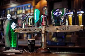 Woodford Dolmen Hotel