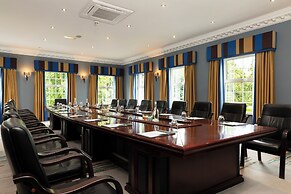 Woodford Dolmen Hotel