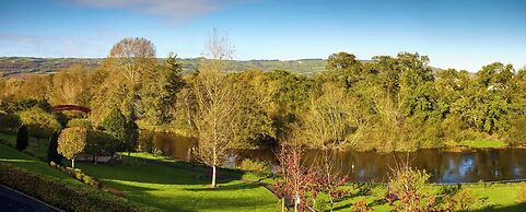 Woodford Dolmen Hotel