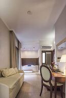 Hotel Flora