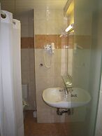 Nafsika Hotel
