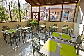 Nafsika Hotel
