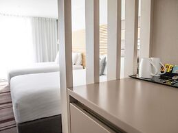 Novotel Newcastle Beach