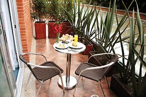 Blue Suites Hotel
