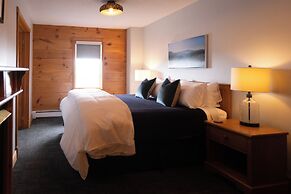 Terrace Suites
