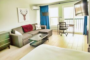 Terrace Suites