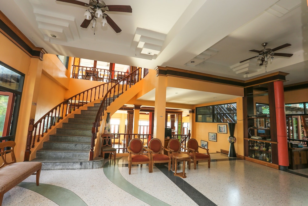 Haadson Resort