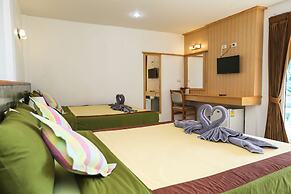 Haadson Resort