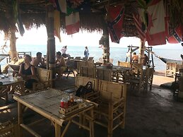 Haadson Resort