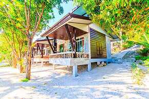 Haadson Resort