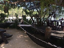 Haadson Resort