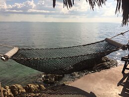 Haadson Resort