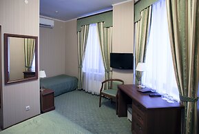 9 Owls Hotel
