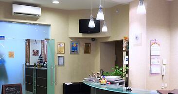 9 Owls Hotel