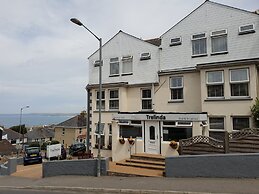 Trelinda Hotel
