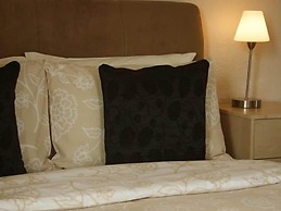 Trelinda Hotel