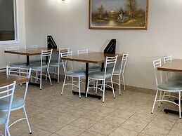 Westway Inn Motel