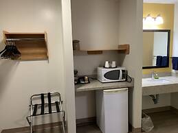 Westway Inn Motel