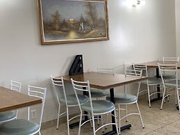 Westway Inn Motel