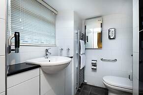 Howbeck Guest House