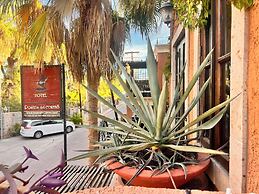 Posada del Cortes Hotel