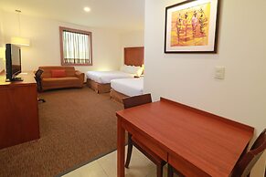 Staybridge Suites Queretaro by IHG