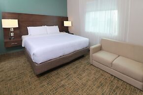Staybridge Suites Queretaro by IHG