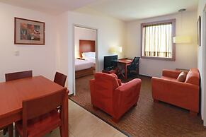 Staybridge Suites Queretaro by IHG