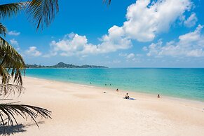 Rich Resort Beachside Hotel