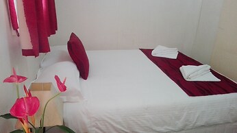 Pacific Gardens Hotel