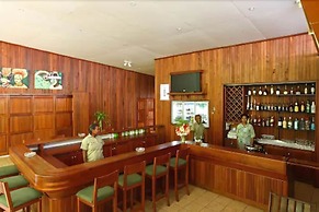 Pacific Gardens Hotel