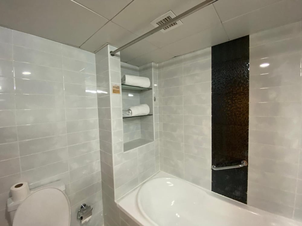 Phoenix Plaza Hotel Apartments