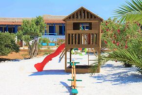 Zorbas Beach Village Hotel