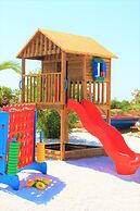 Zorbas Beach Village Hotel
