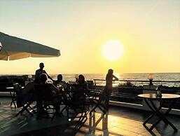 Zorbas Beach Village Hotel