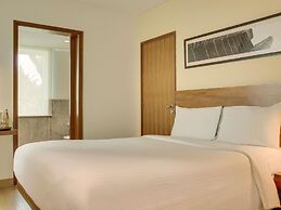 ibis Mumbai Airport Hotel
