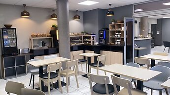 B&B HOTEL Sète Centre Gare