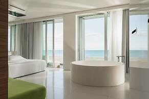 i-Suite Hotel
