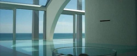 i-Suite Hotel